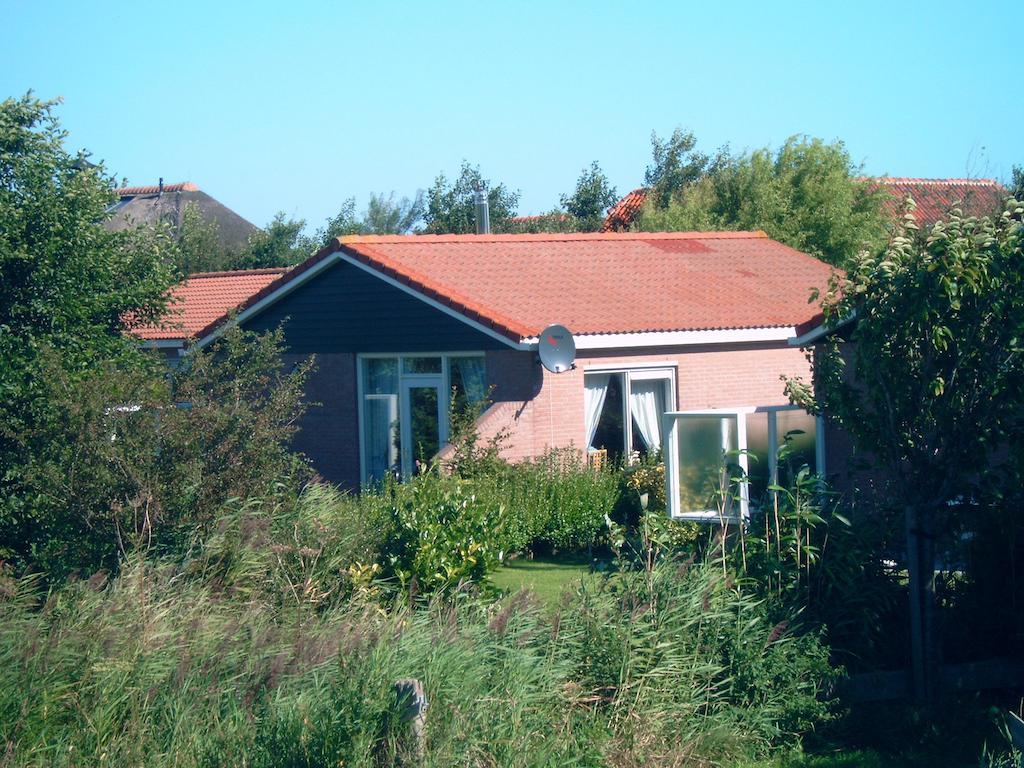 Ferienhaus Lisakowski Warmenhuizen Kültér fotó
